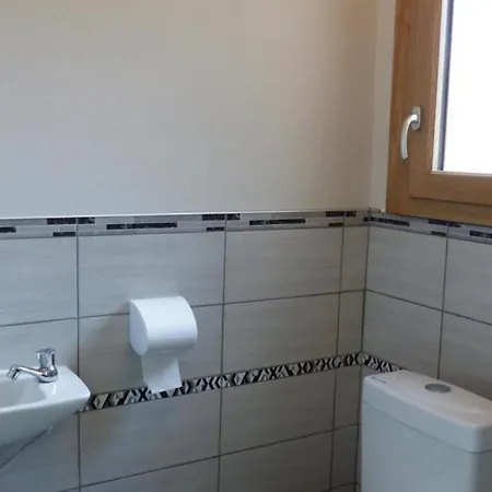 Prázdninový dům Maison Familiale Renovee, Grand Jardin, Proche De Vichy - Fr-1-489-548 Trezelles